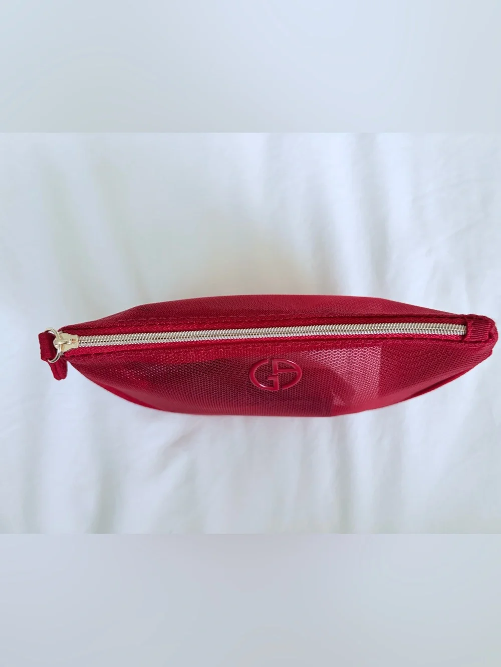 Giorgio Armani Red Mesh Cosmetic Pouch with Beauty Samples NEW